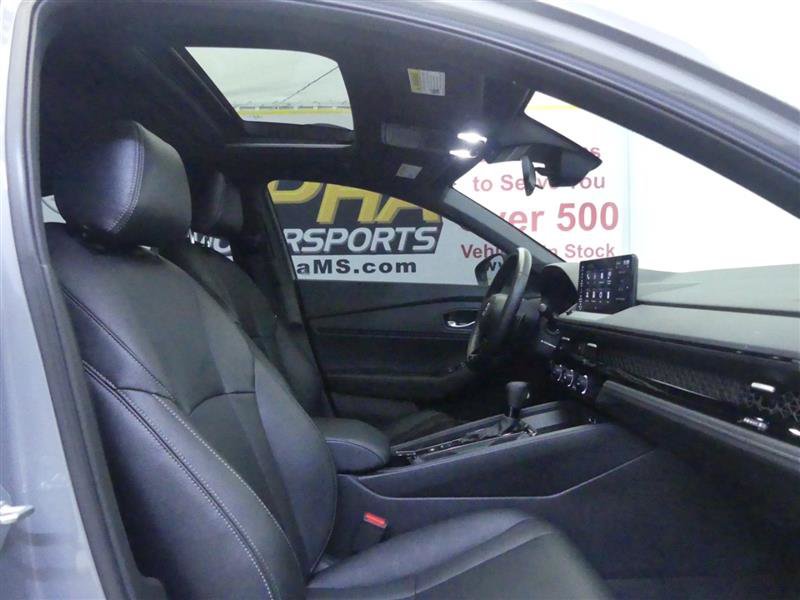 Used 2024 Honda Accord Sport image 8