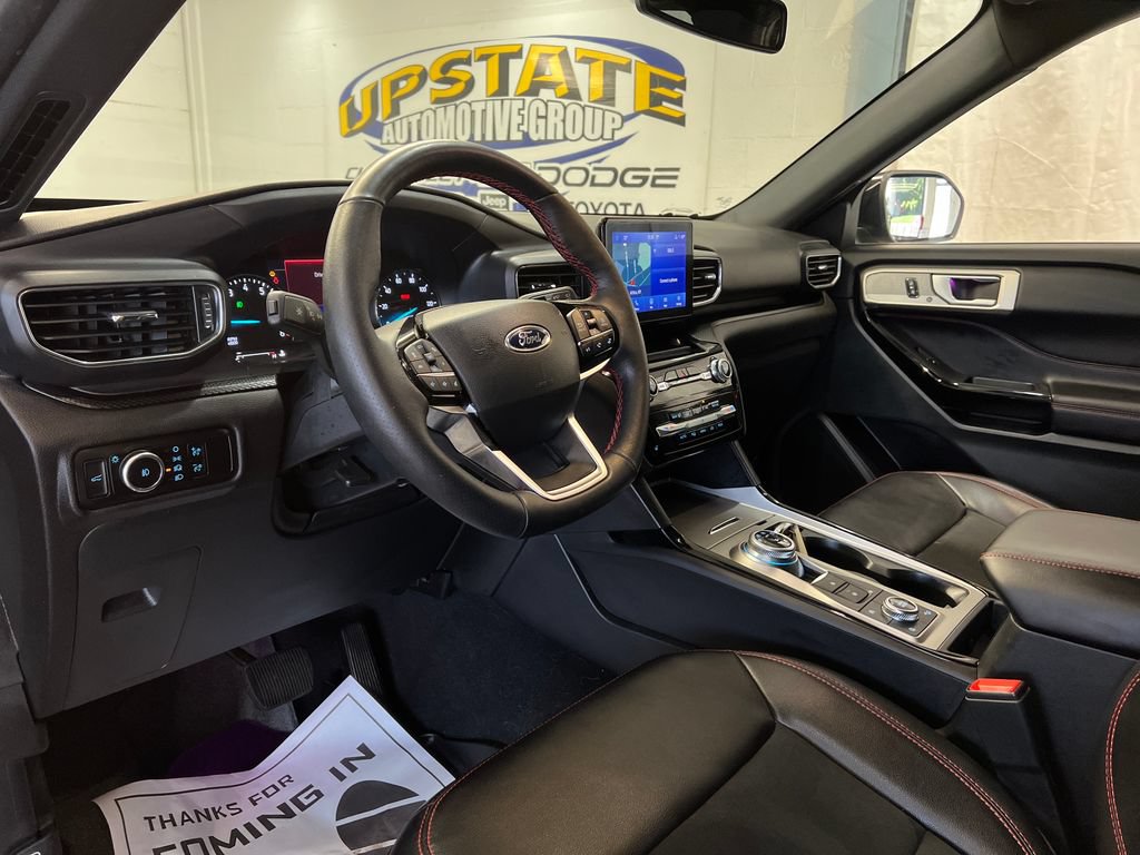Used 2023 Ford Explorer ST-Line w/ Class IV Trailer Tow Package AWD/4WD image 17