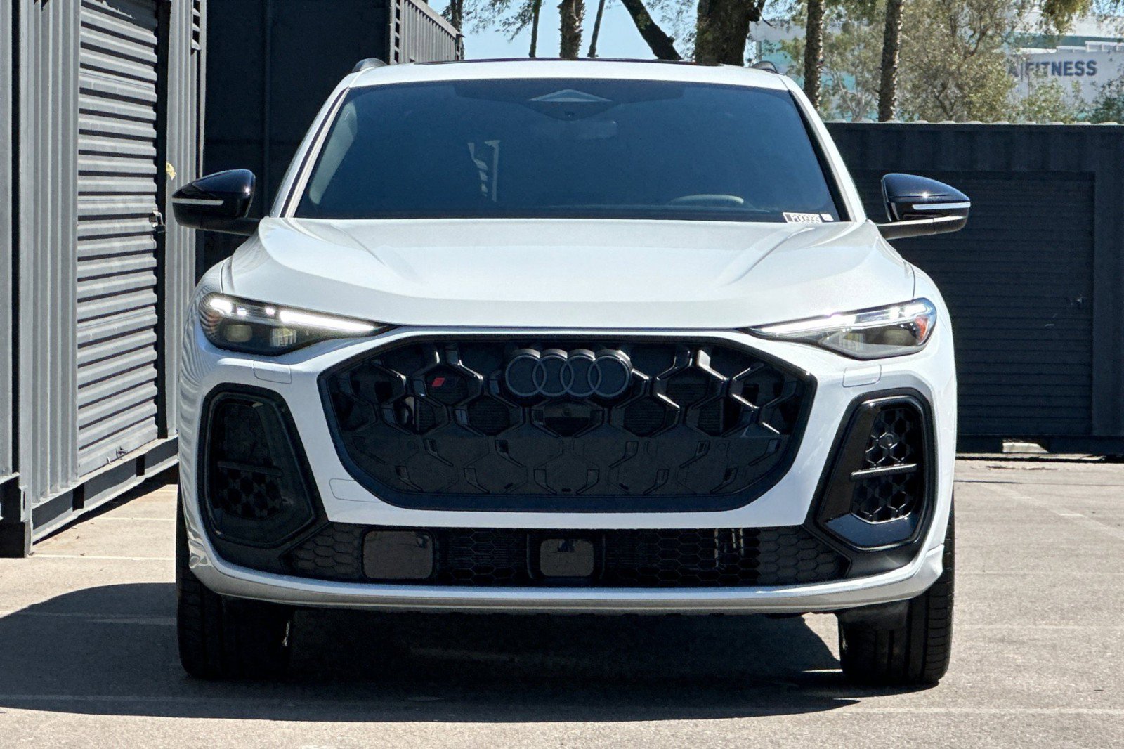 Used 2025 Audi SQ5 Premium Plus image 11