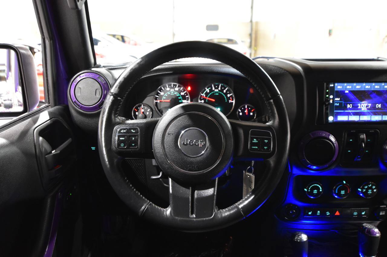 Used 2017 Jeep Wrangler Unlimited Rubicon w/ Cold Weather Group AWD/4WD image 20