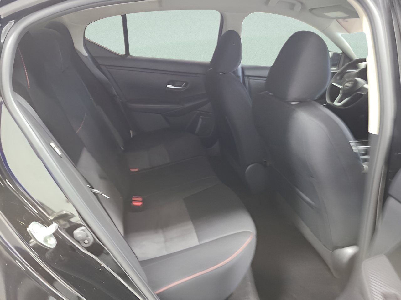 Used 2025 Nissan Sentra SR w/ Midnight Edition FWD image 15