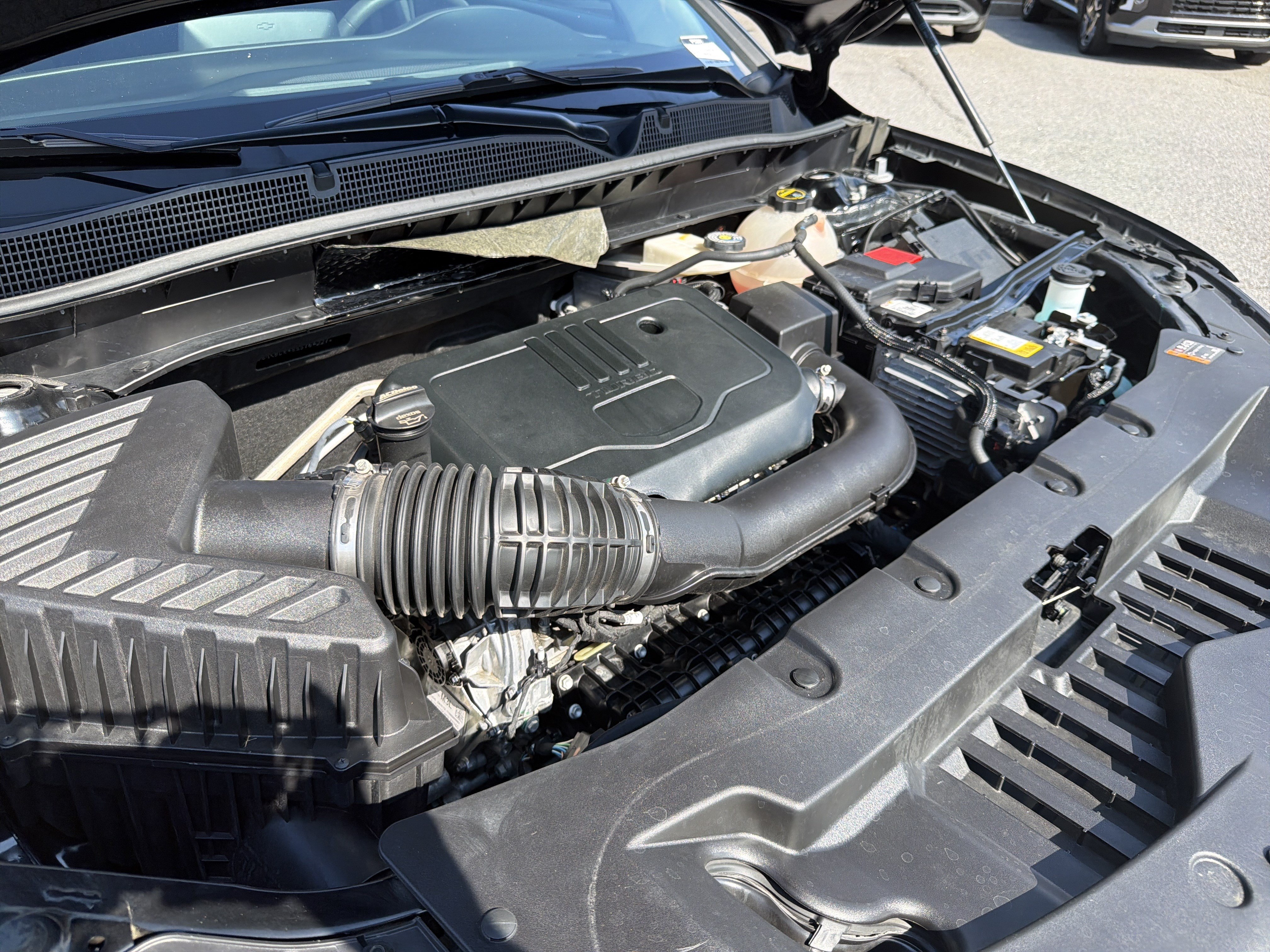 Used 2025 Chevrolet Blazer LT FWD image 22