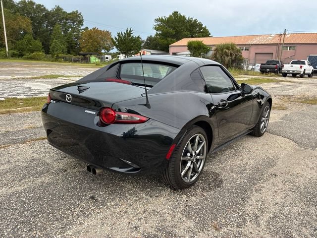 Used 2021 MAZDA MX-5 Miata RF Grand Touring RWD image 3