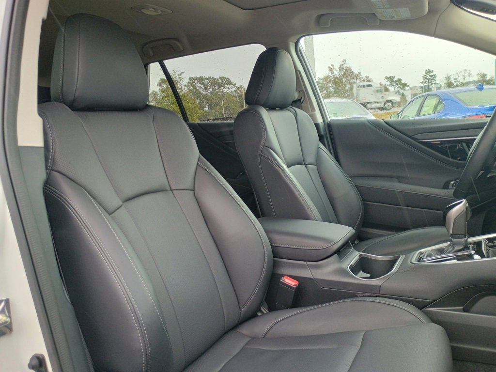 Used 2025 Subaru Outback Limited w/ Popular Package #2 image 24