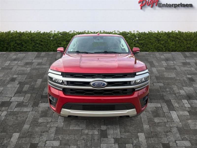 Used 2022 Ford Expedition XLT AWD/4WD image 8