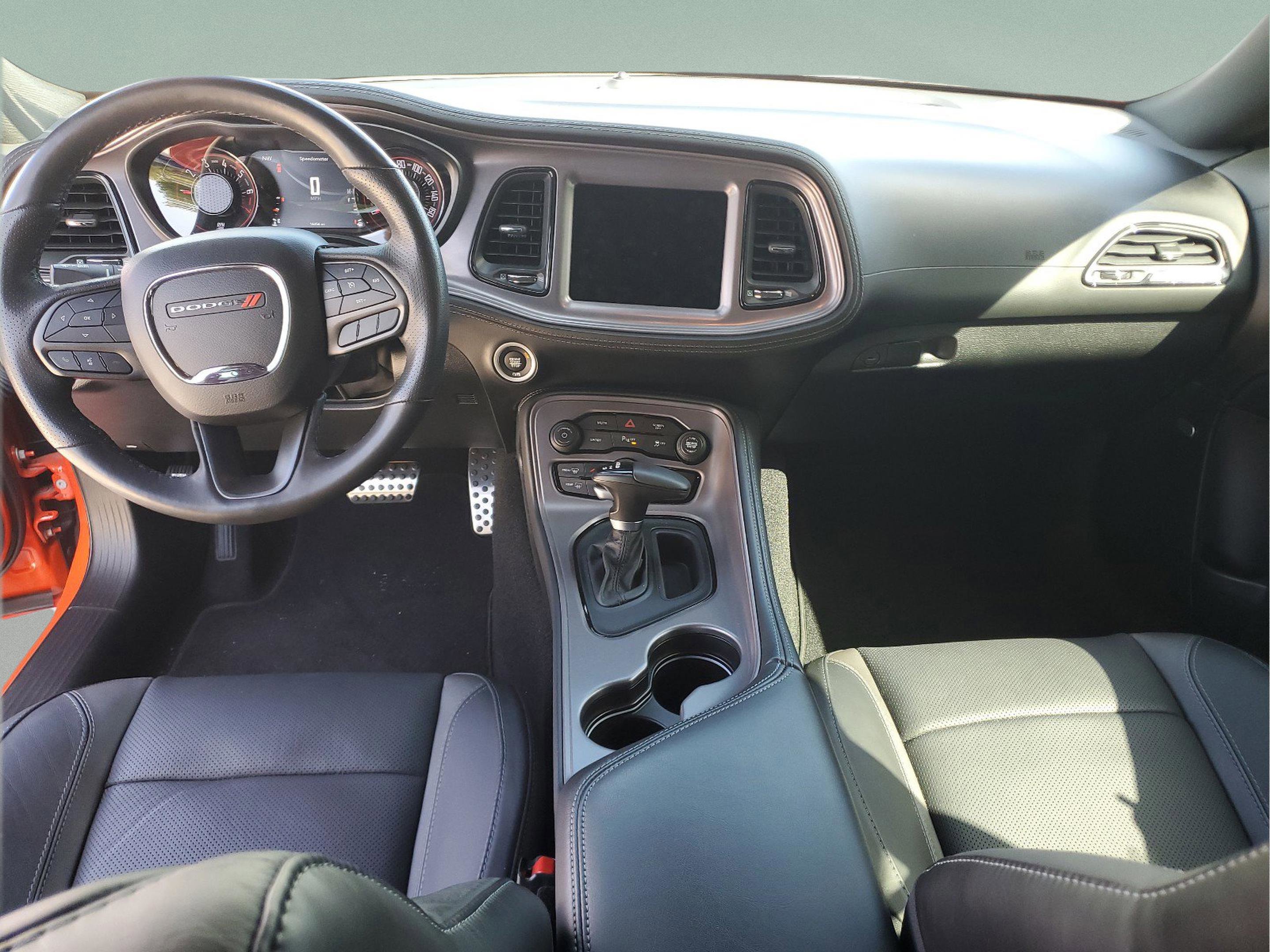 Certified 2023 Dodge Challenger SXT w/ Plus Package RWD image 7