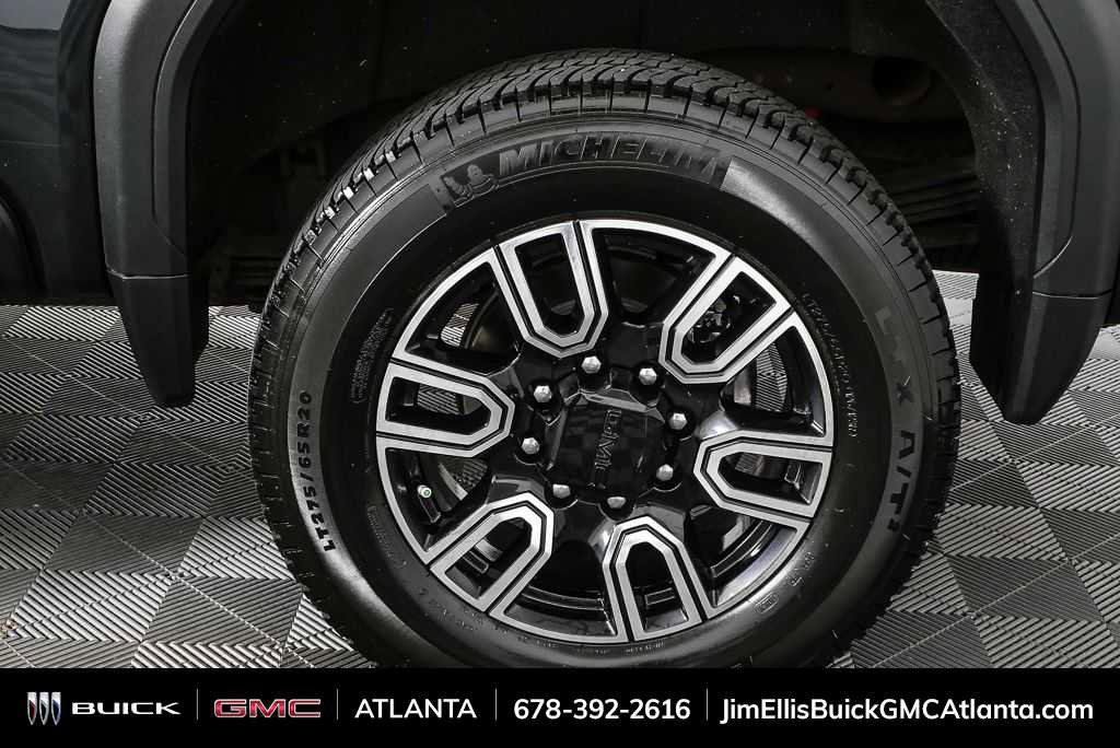 Used 2020 GMC Sierra 2500 AT4 w/ AT4 Premium Package image 37