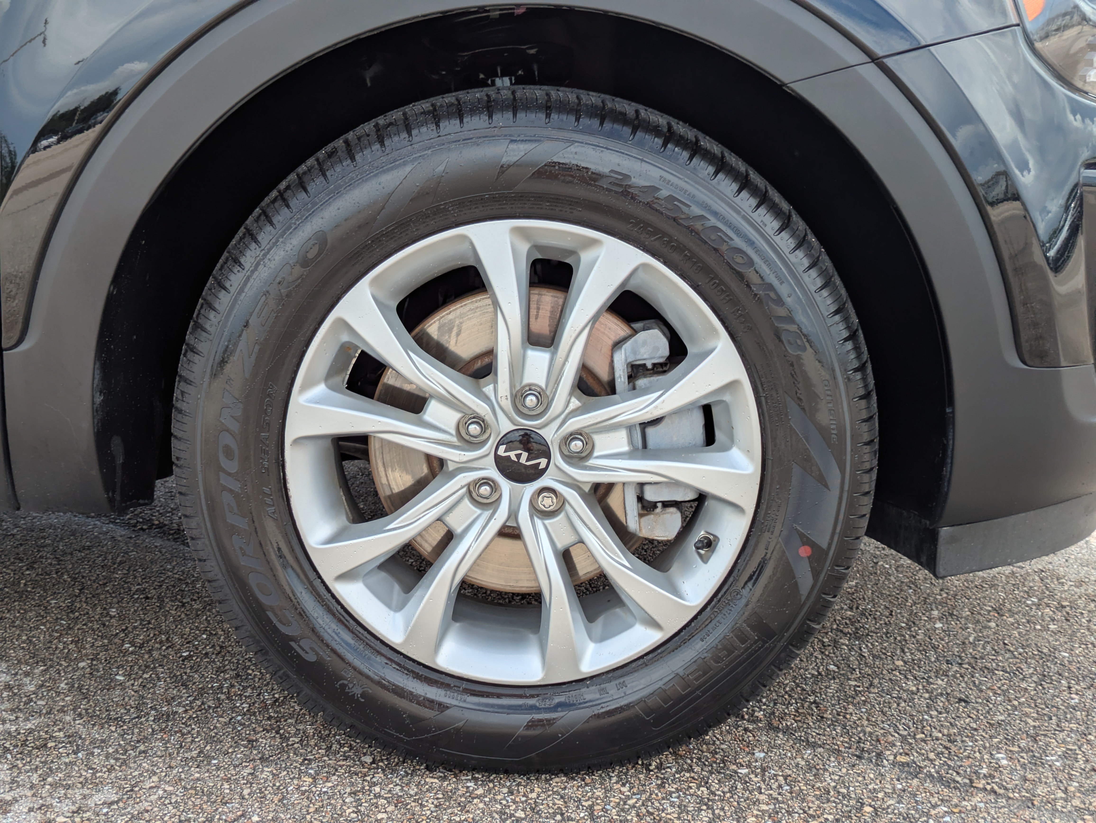 Used 2022 Kia Telluride LX AWD/4WD image 11