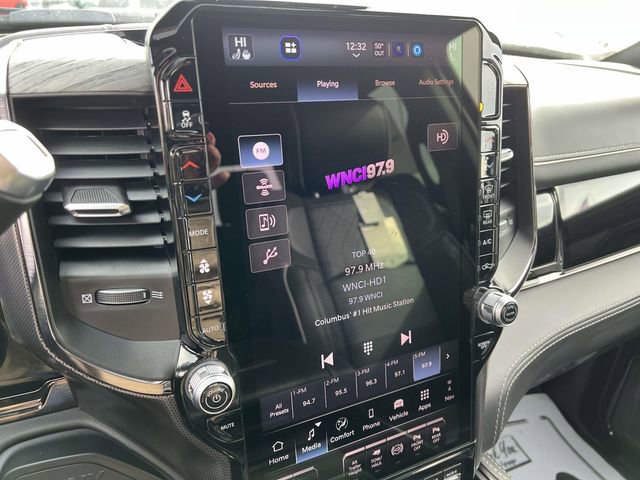 New 2026 RAM 2500 Limited AWD/4WD image 19