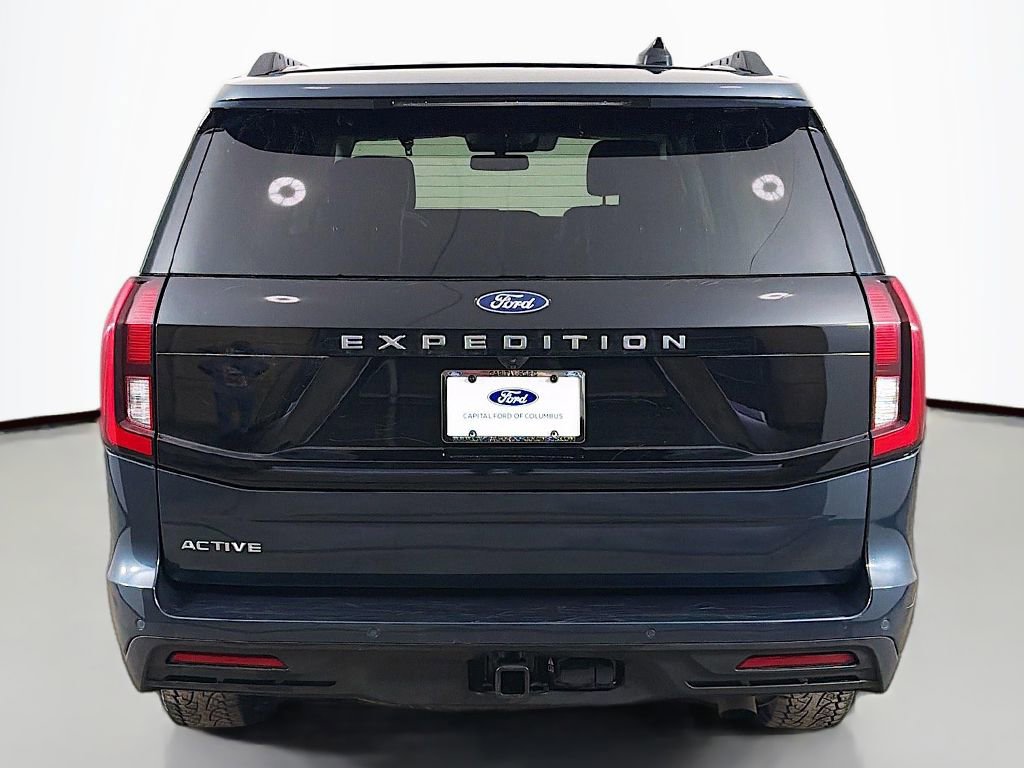 Used 2025 Ford Expedition Active image 13