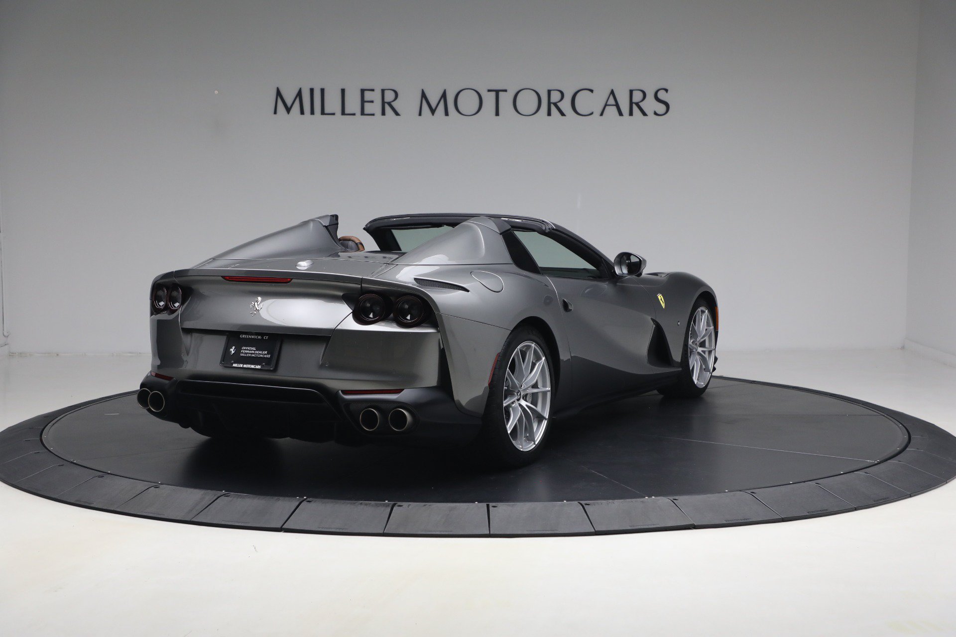 Certified 2021 Ferrari 812 GTS RWD image 7