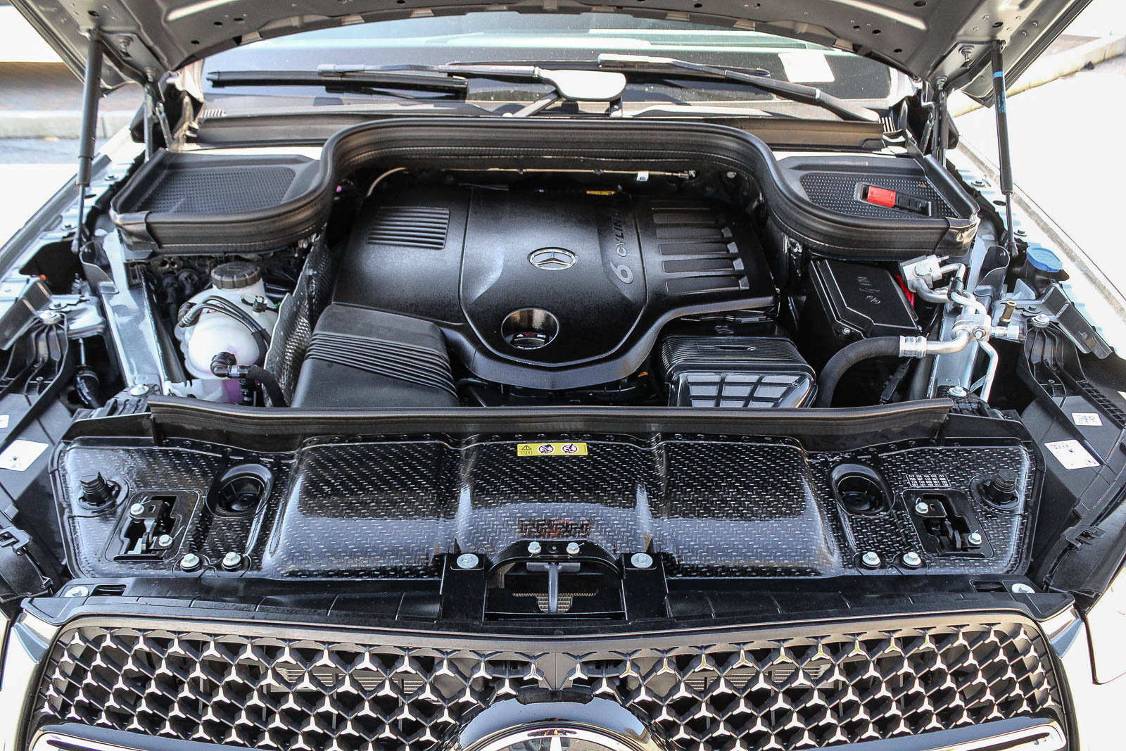 New 2026 Mercedes-Benz GLE 450 4MATIC Coupe image 28