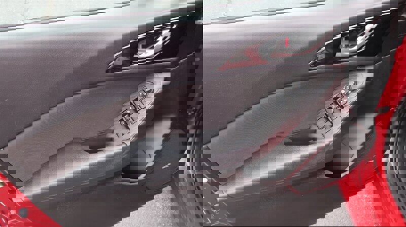 Used 2014 MAZDA MAZDA3 i Touring w/ Technology Package image 14