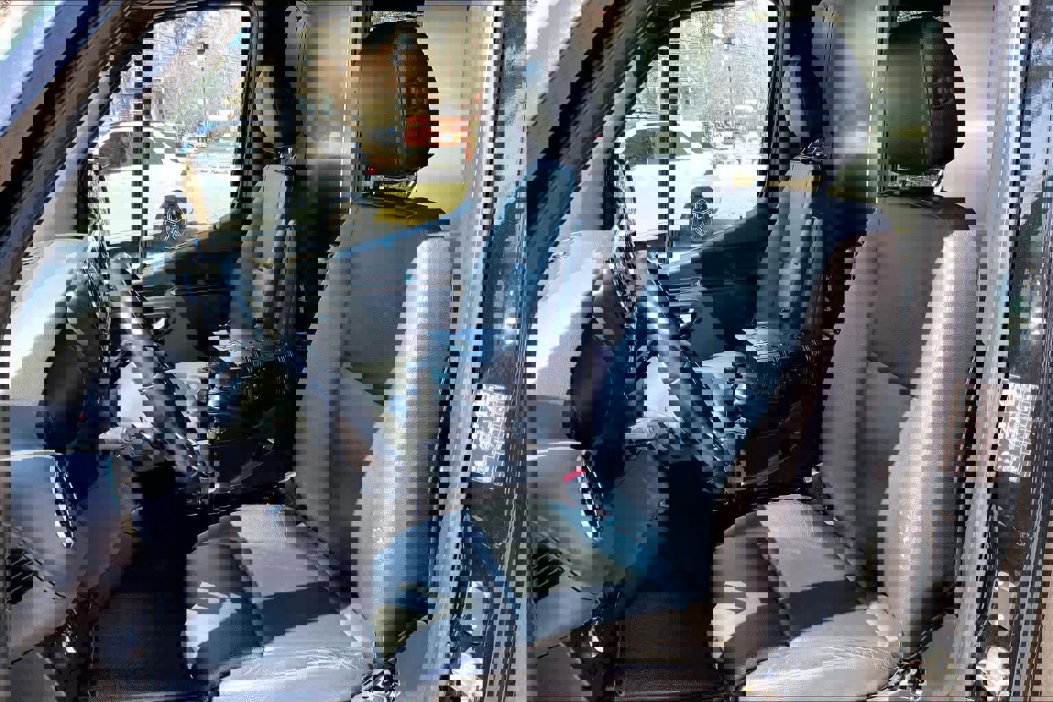 Used 2022 Mercedes-Benz Sprinter 3500 image 9