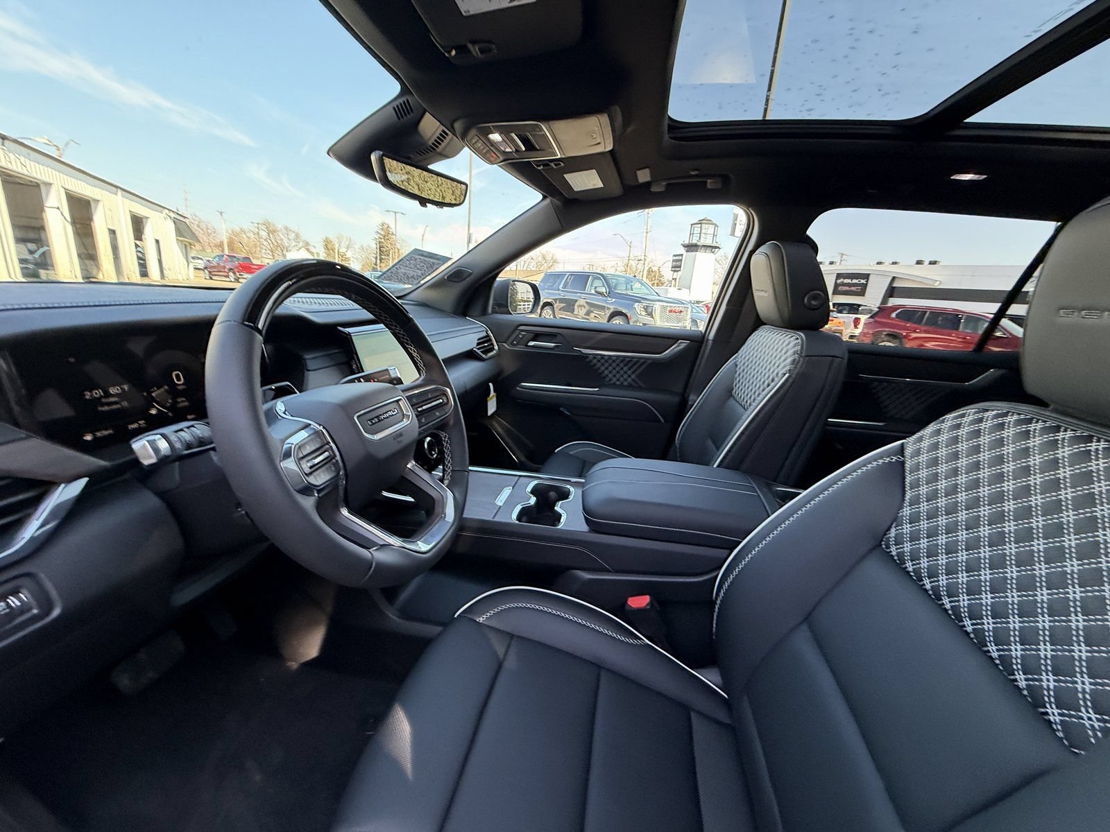 New 2026 GMC Acadia Denali w/ Super Cruise Package AWD/4WD image 4