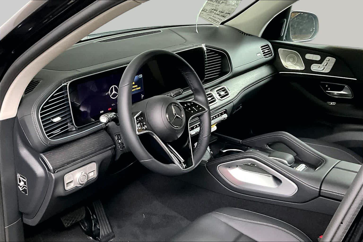 New 2026 Mercedes-Benz GLS 450 4MATIC image 10