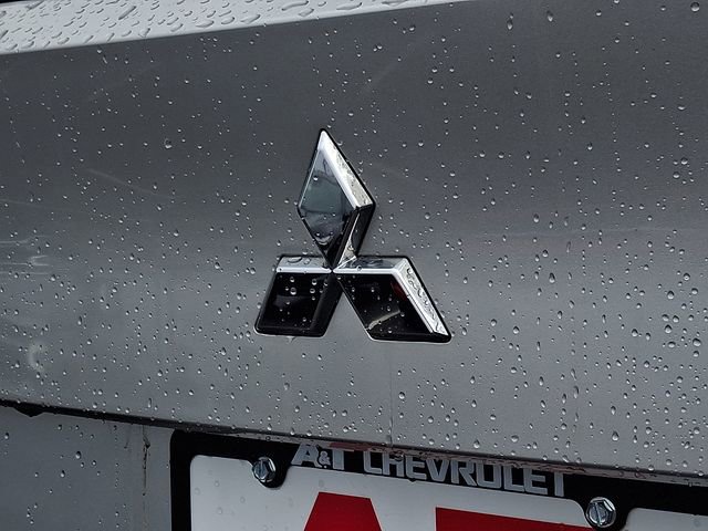 Used 2022 Mitsubishi Outlander ES image 29