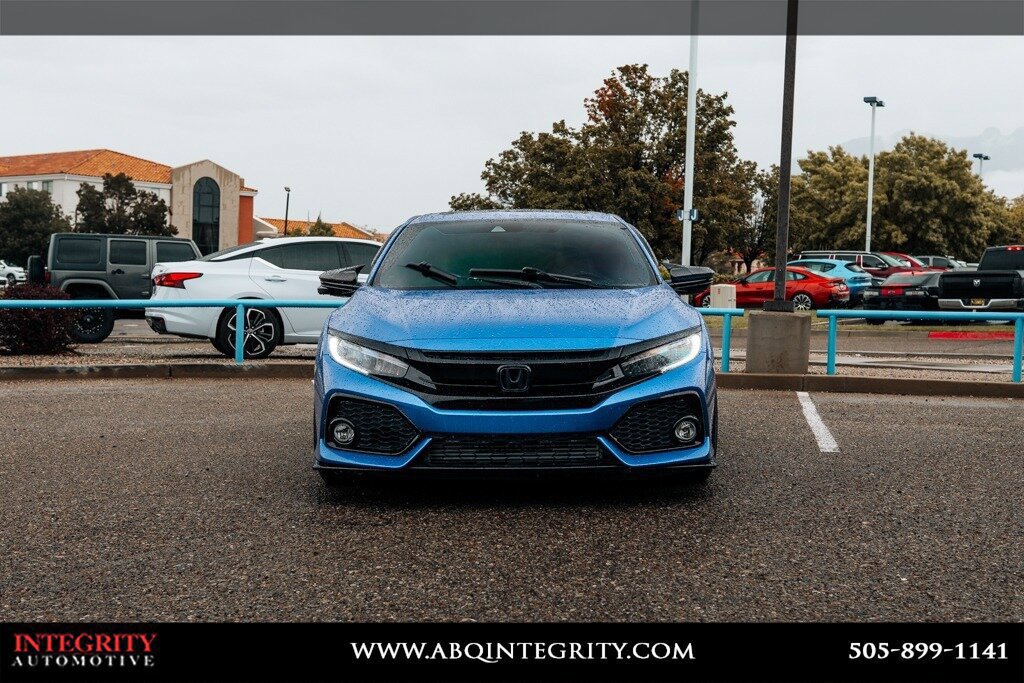 Used 2019 Honda Civic Sport Touring image 2