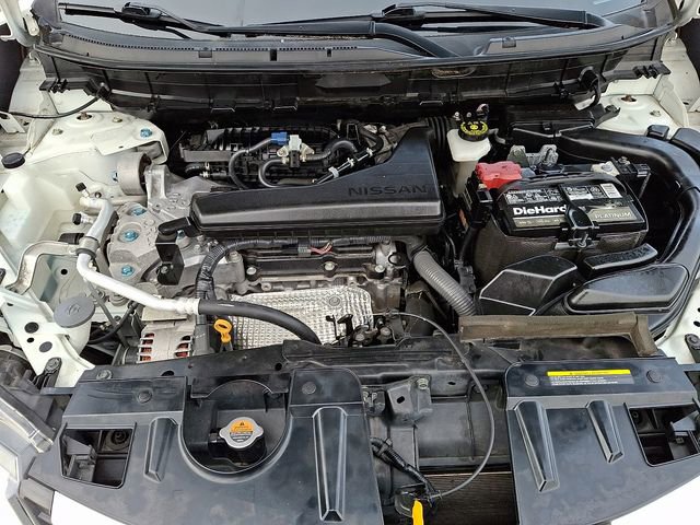 Used 2017 Nissan Rogue SL image 30