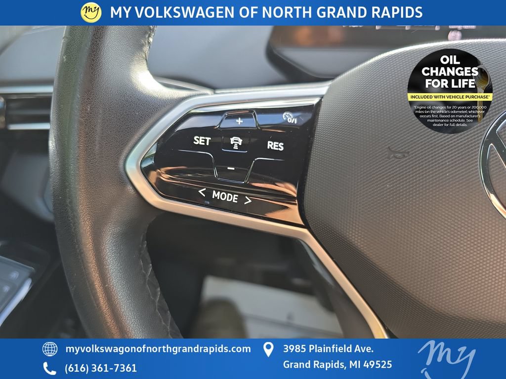 Used 2023 Volkswagen ID.4 Pro S AWD/4WD image 16