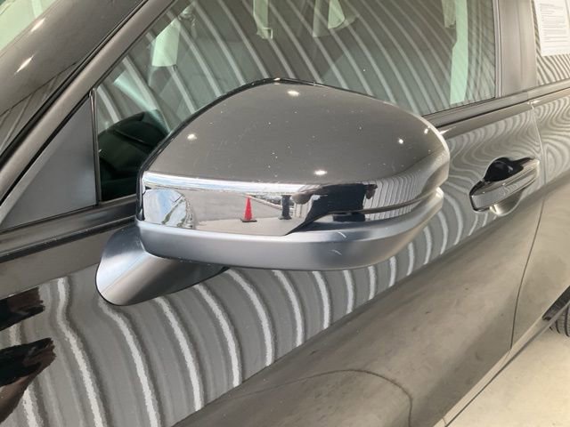 Certified 2026 Honda HR-V LX image 3