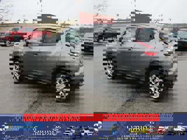 Used 2016 Nissan Juke SL image 6