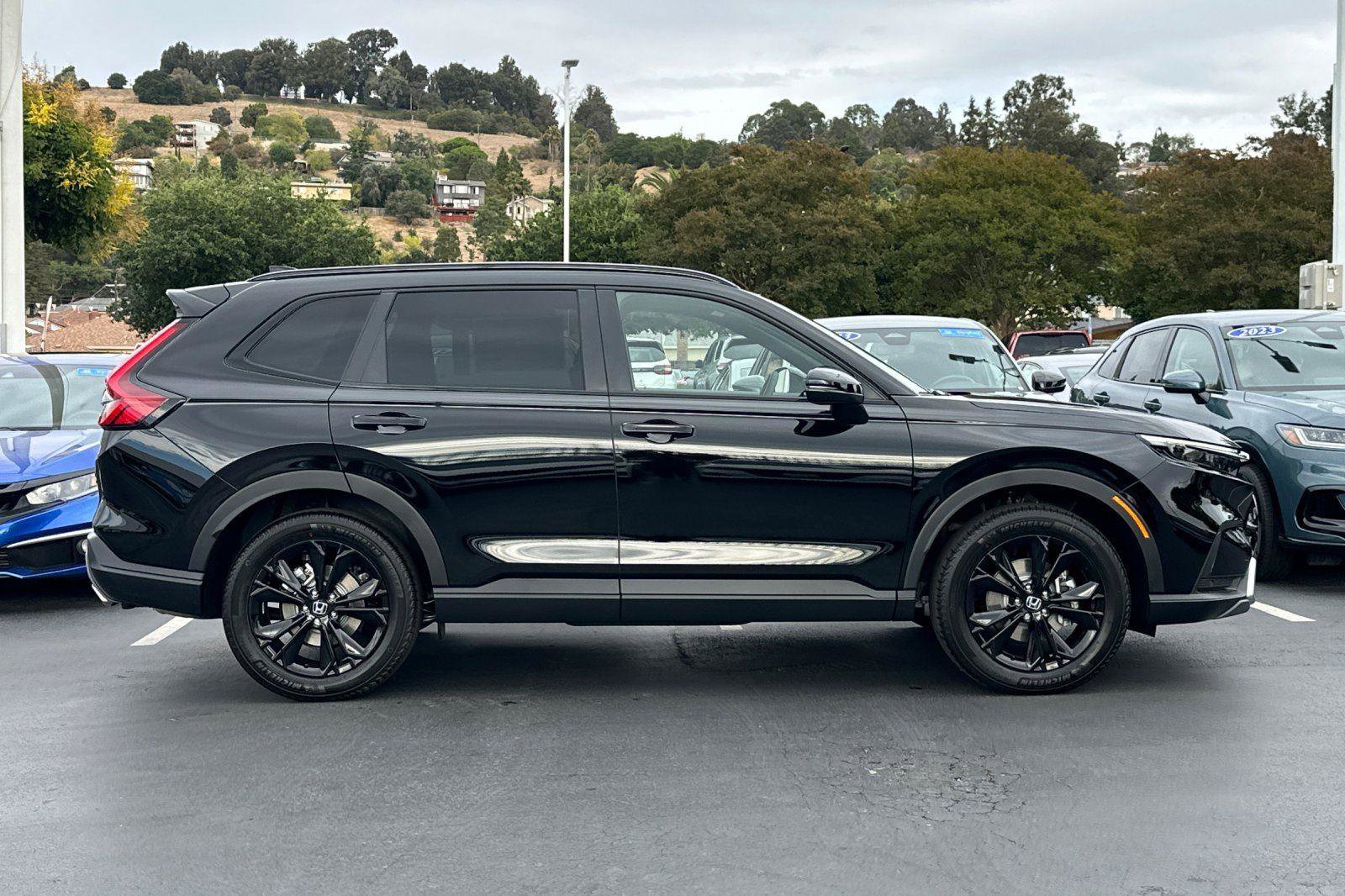 New 2026 Honda CR-V Sport Touring image 2
