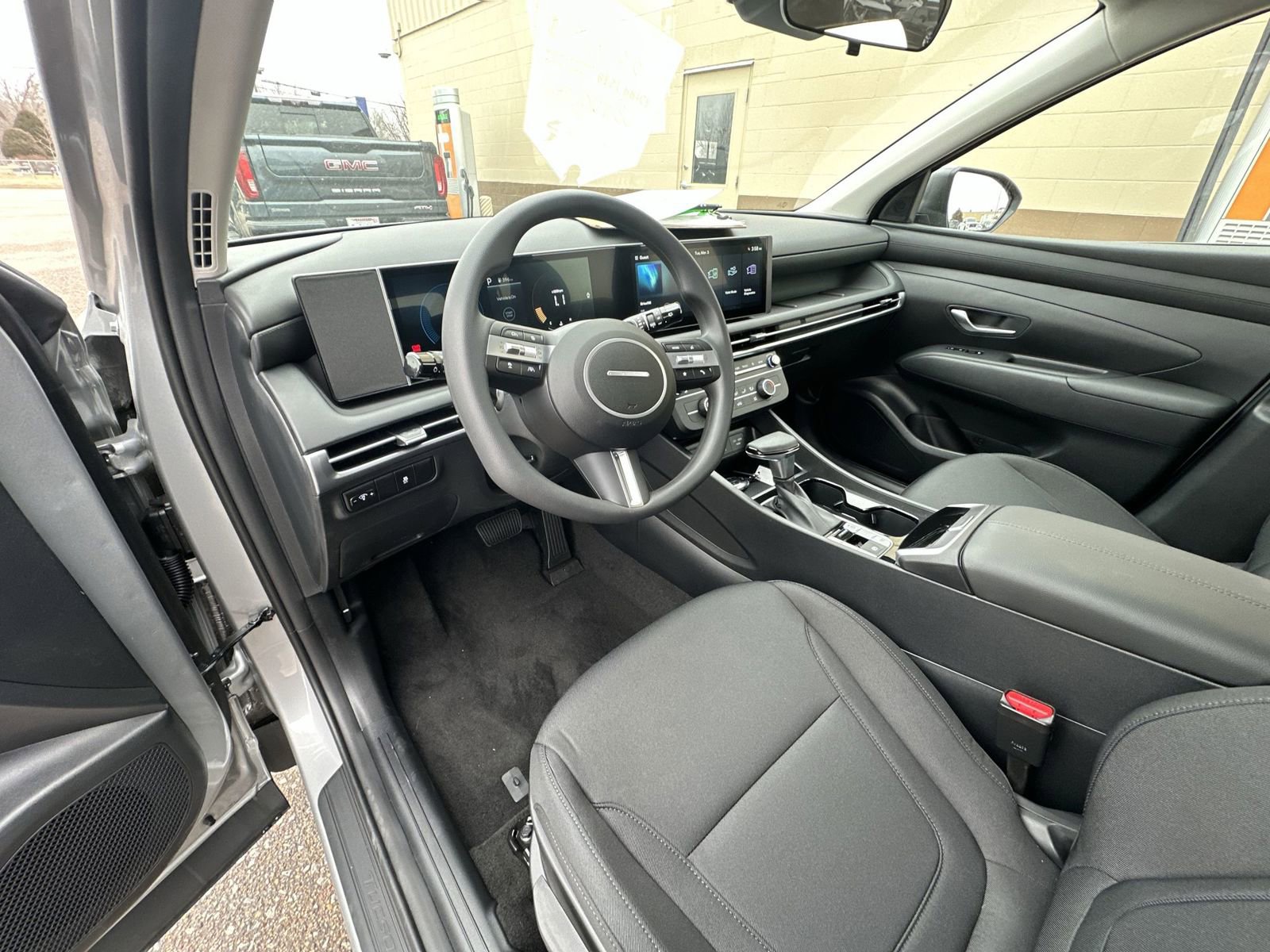 New 2026 Hyundai Tucson SE AWD/4WD image 10
