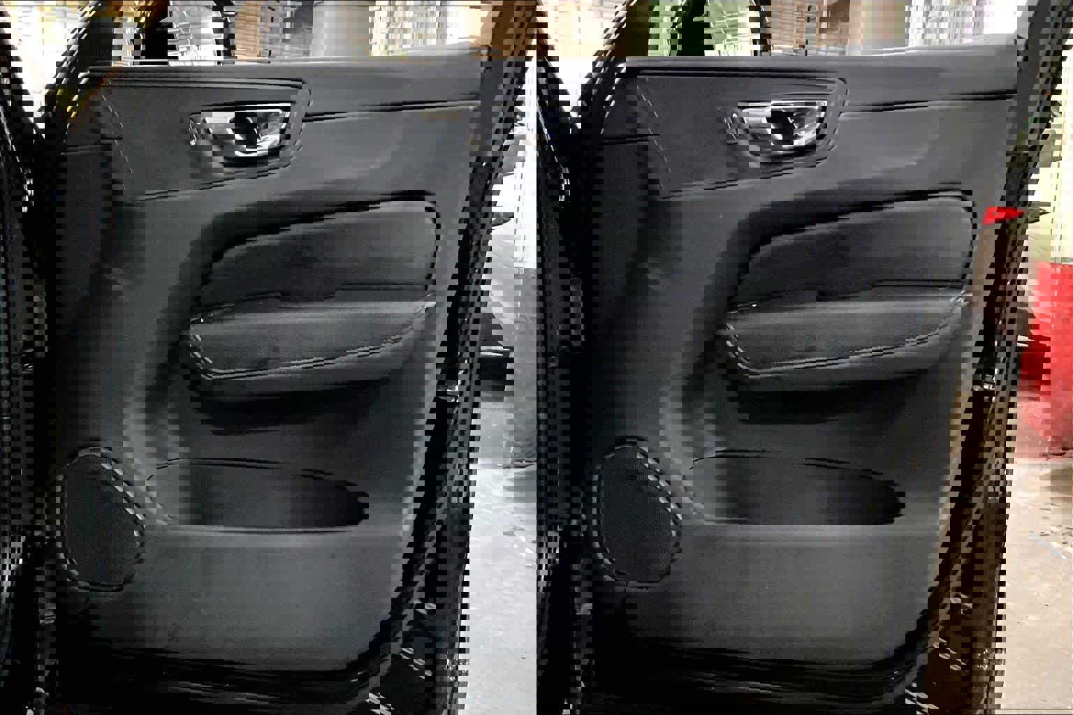 Used 2021 Volvo XC60 T5 Momentum w/ Premium Package AWD/4WD image 23