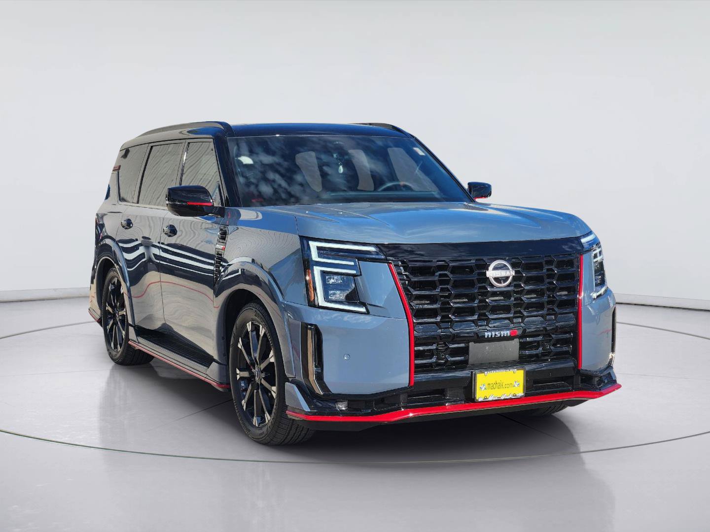Used 2026 Nissan Armada NISMO AWD/4WD image 3