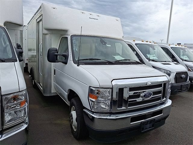 New 2024 Ford E-350 and Econoline 350 Super Duty w/ Driver's Safety Package RWD image 2