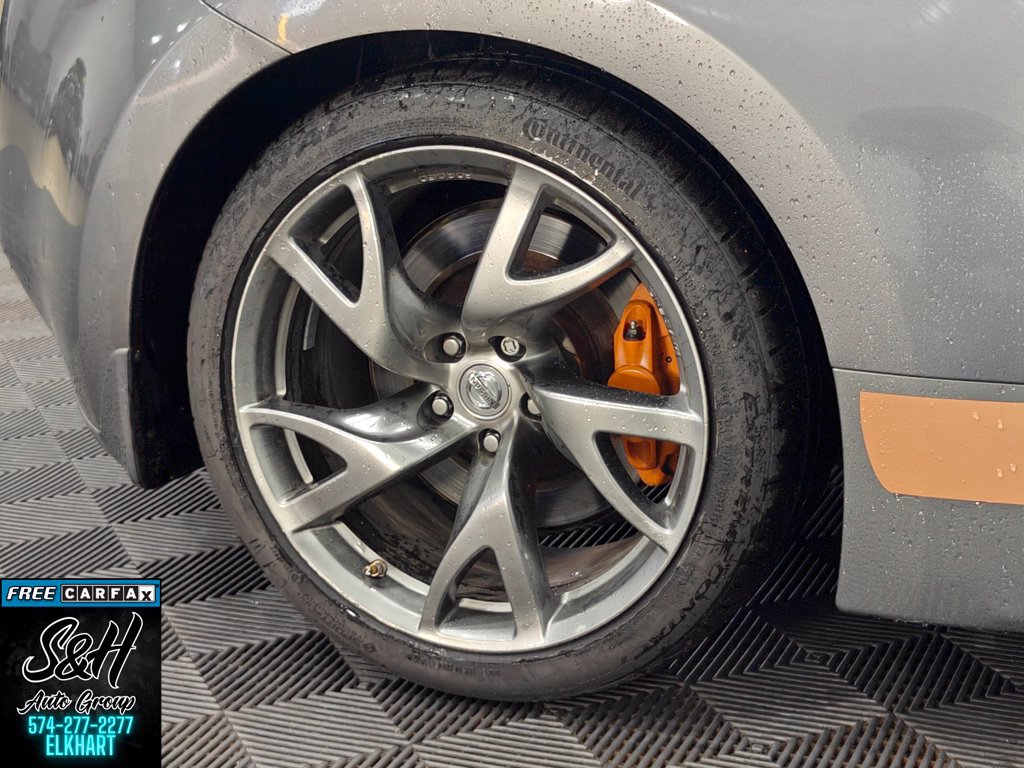 Used 2014 Nissan 370Z Touring w/ Sport Package RWD image 22