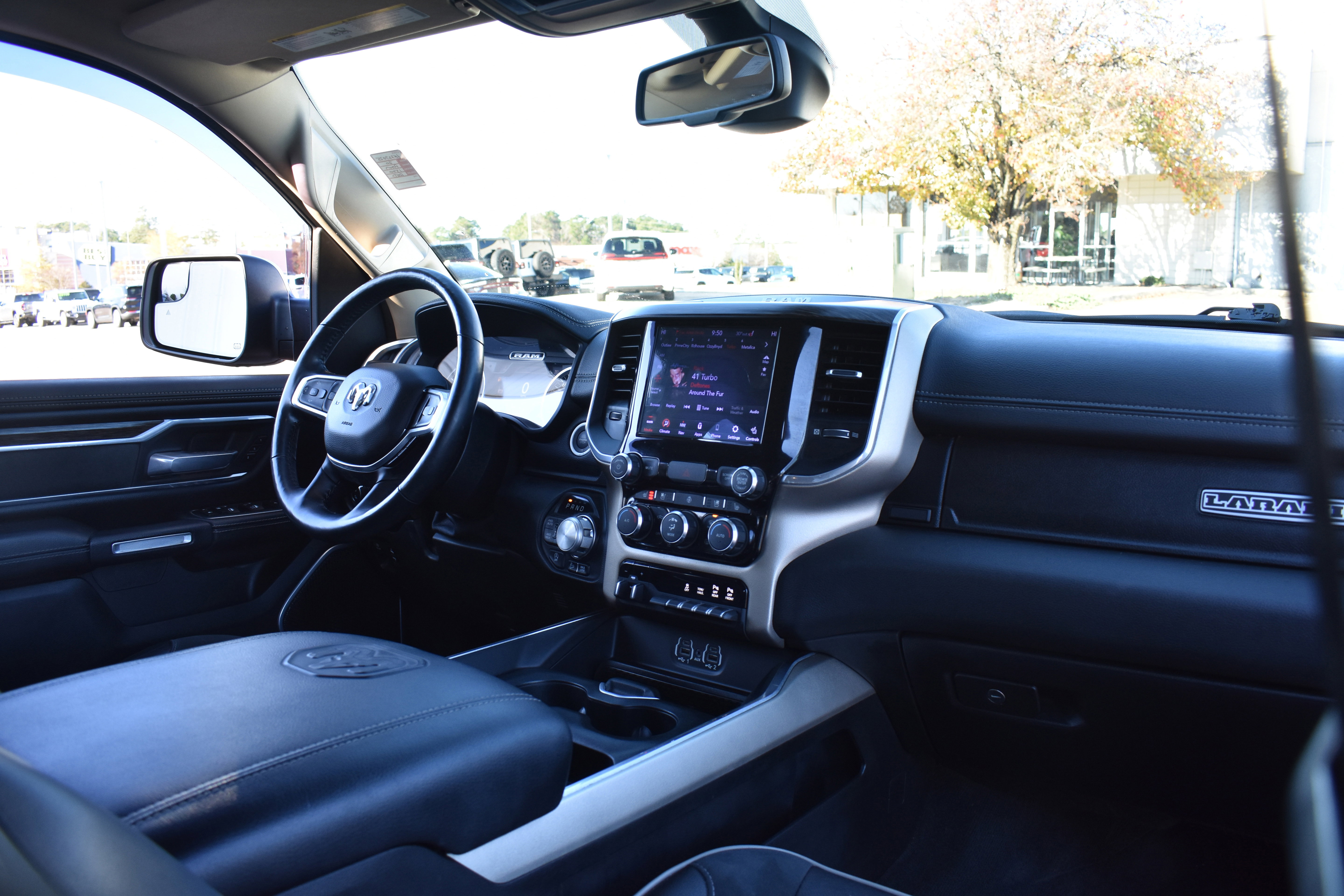 Used 2020 RAM 1500 Laramie image 34