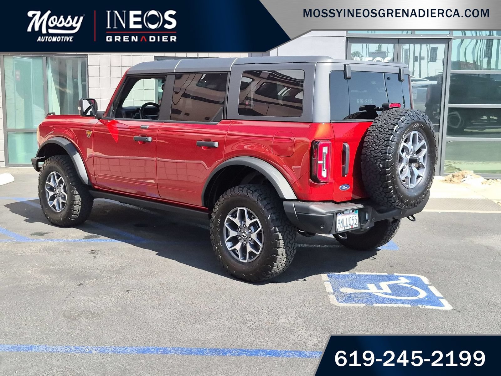 Used 2024 Ford Bronco Badlands AWD/4WD image 6