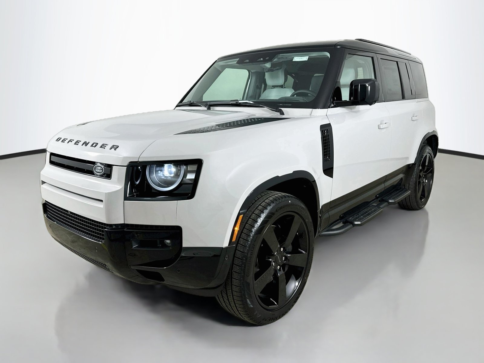 New 2026 Land Rover Defender 110 X-Dynamic SE AWD/4WD image 1