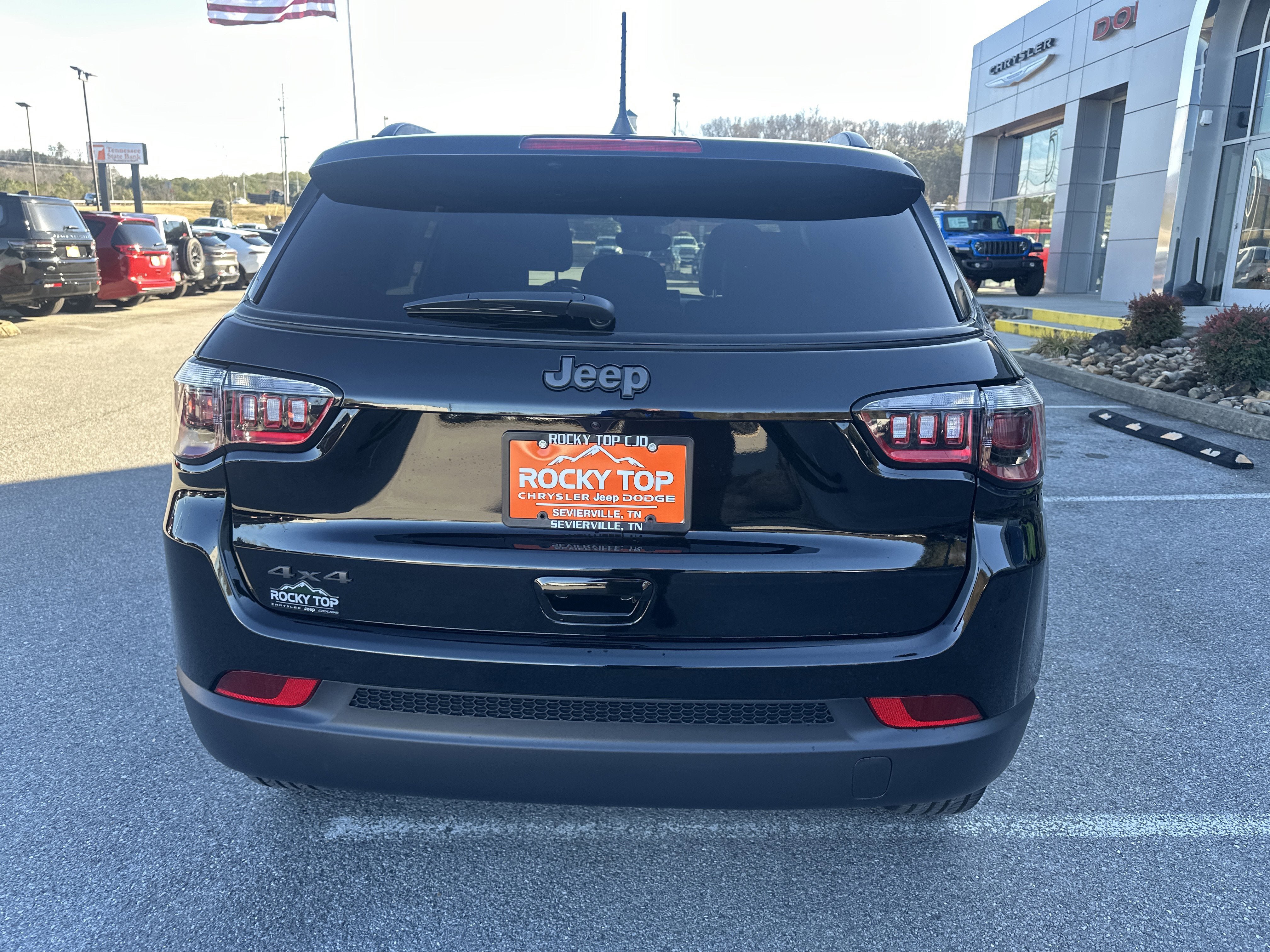 New 2026 Jeep Compass Latitude AWD/4WD image 8