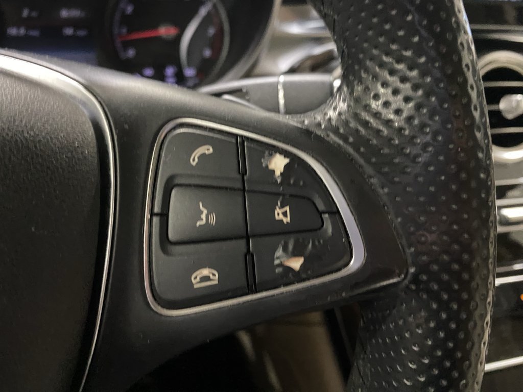 Used 2016 Mercedes-Benz GLC 300 image 12