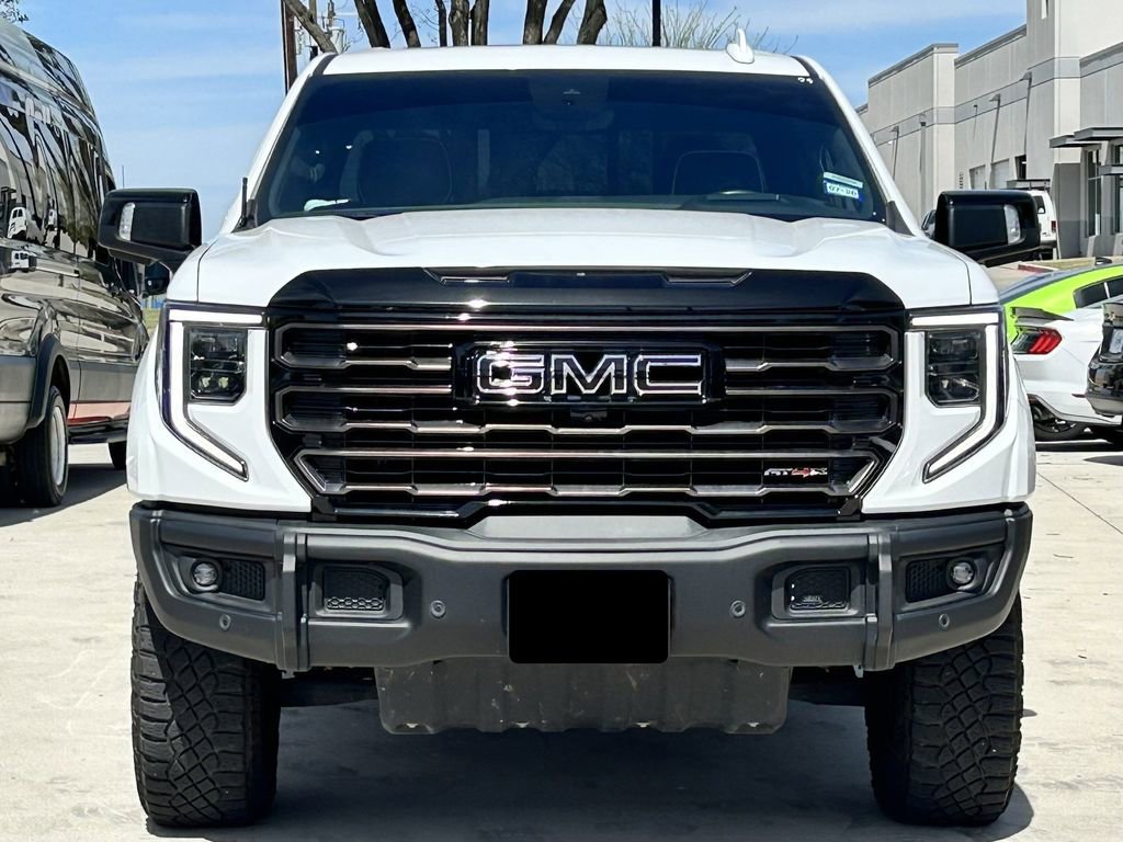 Used 2023 GMC Sierra 1500 AT4X w/ AT4X AEV Edition image 9