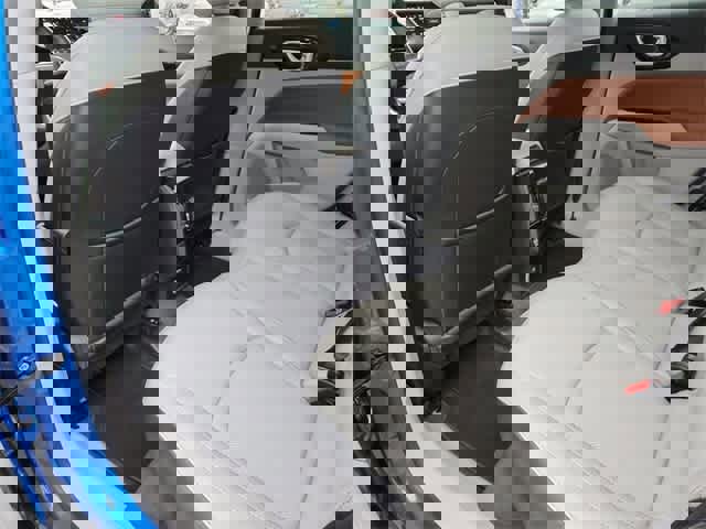 Used 2022 Jeep Compass Limited image 16