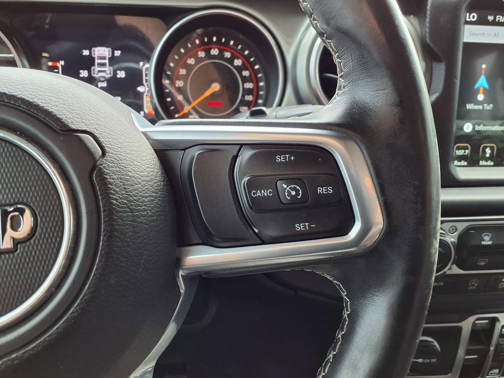 Used 2019 Jeep Wrangler Unlimited Sahara w/ Uconnect 4C Nav & Sound Group image 13