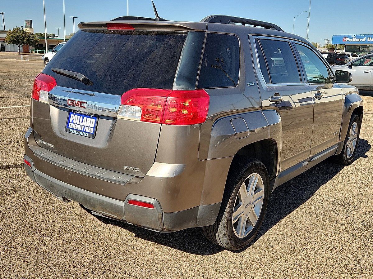 Used 2011 GMC Terrain SLT image 3