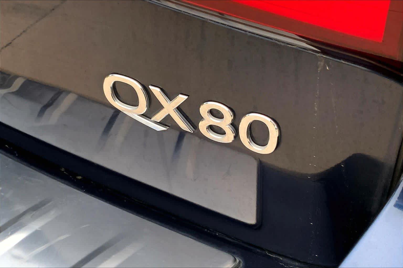 Used 2024 INFINITI QX80 Luxe RWD image 10