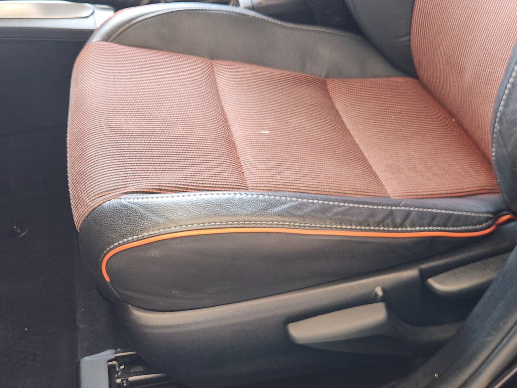 Used 2017 Toyota Corolla SE w/ Carpet Mat Package (TMS) FWD image 24