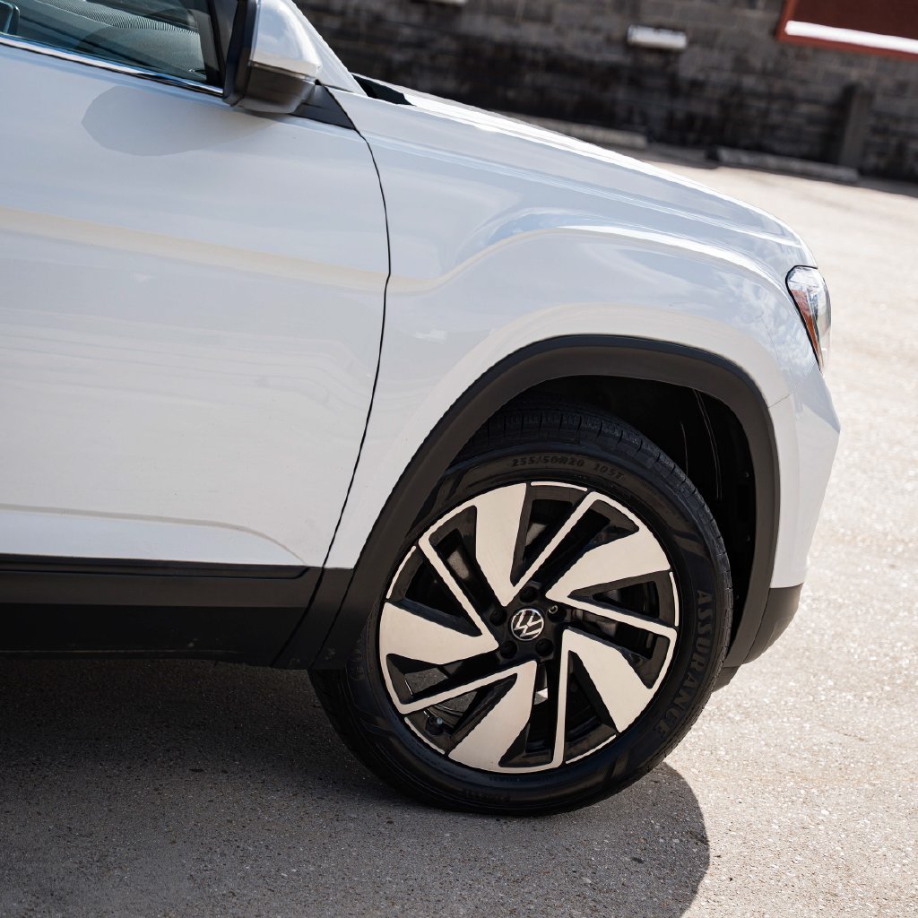 Certified 2024 Volkswagen Atlas SE AWD/4WD image 11