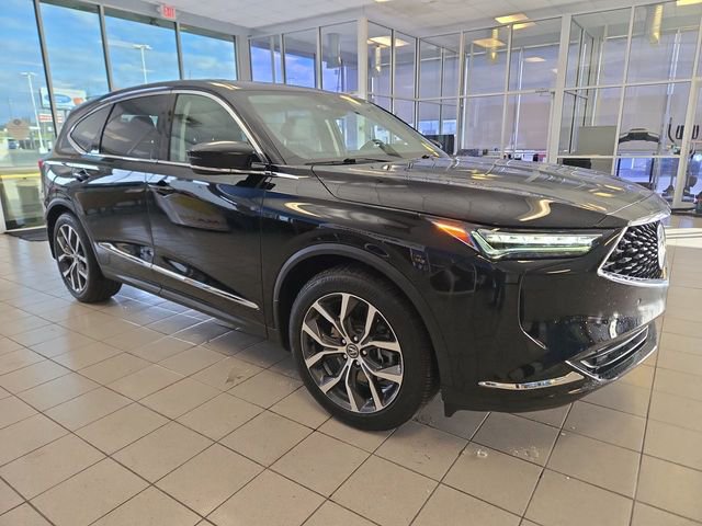 Certified 2023 Acura MDX FWD w/ Technology Package image 2