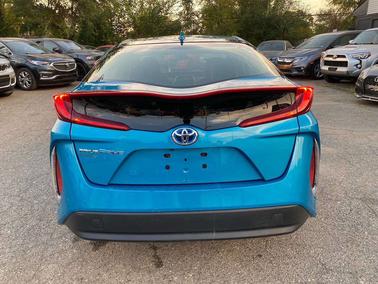 Used 2017 Toyota Prius Prime Plus image 12