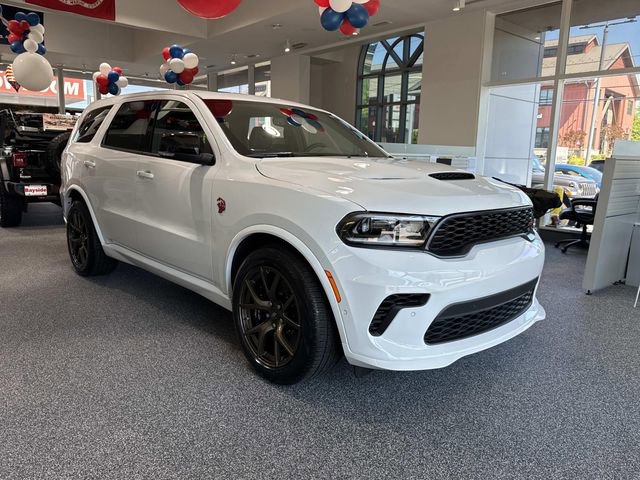 New 2026 Dodge Durango SRT Hellcat w/ Trailer Tow Group IV AWD/4WD image 2