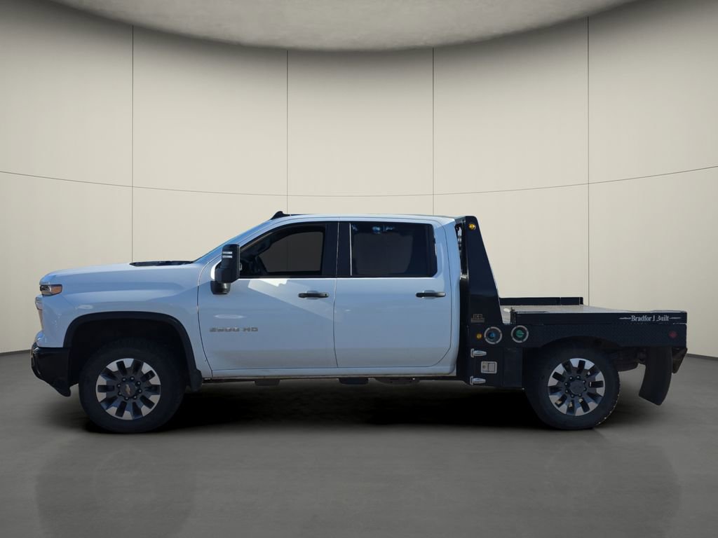 Used 2024 Chevrolet Silverado 2500 Custom w/ Custom Value Package AWD/4WD image 5