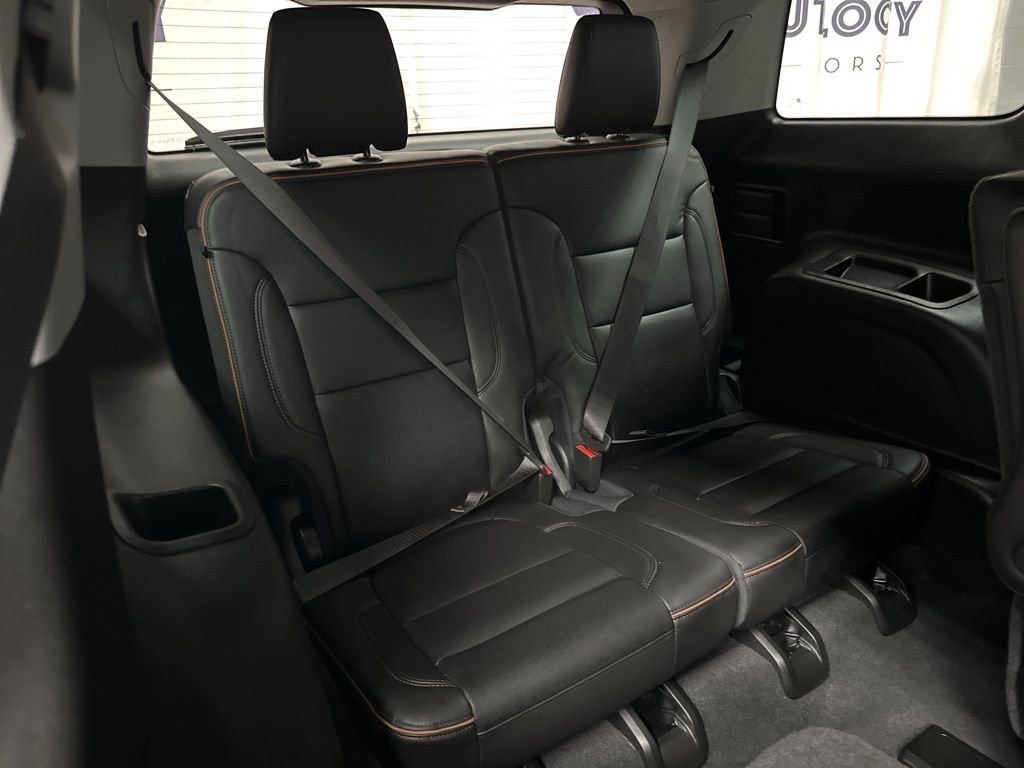 Used 2023 GMC Acadia AT4 w/ Preferred Package image 37