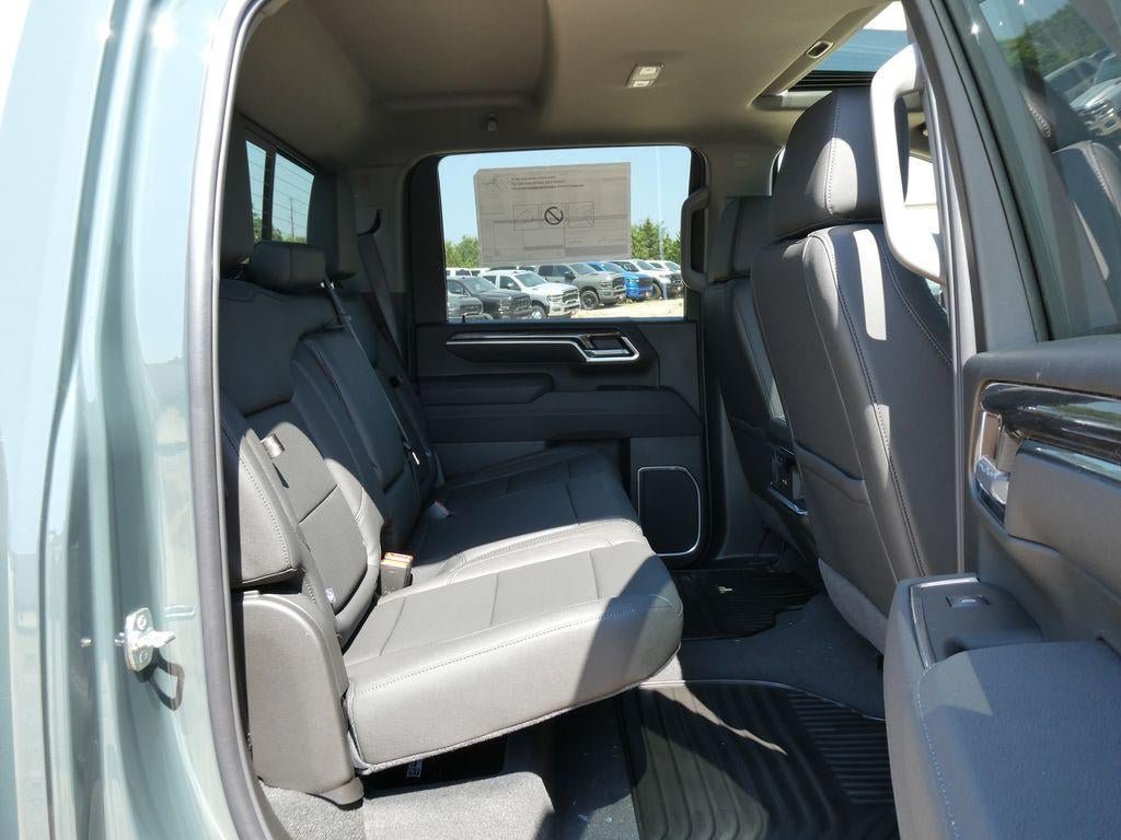 New 2026 Chevrolet Silverado 3500 LTZ w/ LTZ Plus Package AWD/4WD image 14